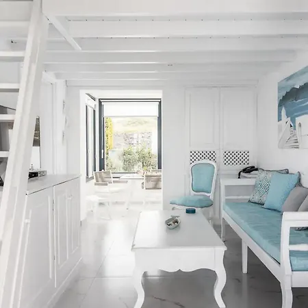 Superb In With Pool - What'app - 0034-658-266-820 - For Reservations! Villa Oia (Santorini)